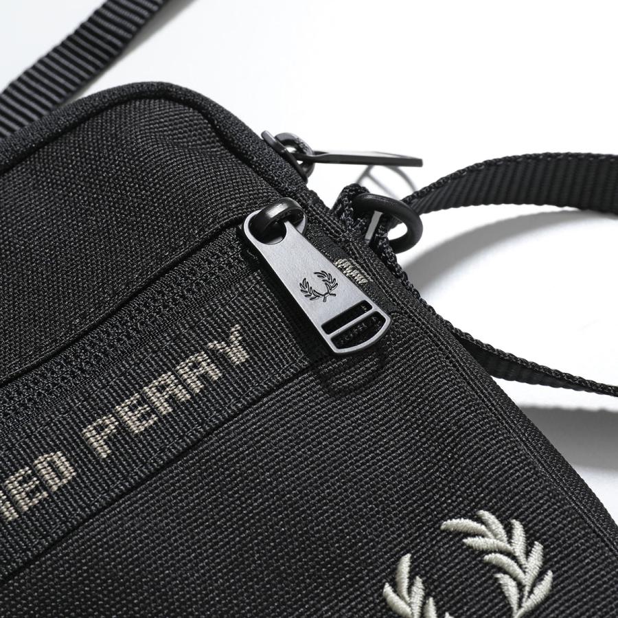 FRED PERRY（フレッドペリー） ショルダーバッグ Fred Perry Taped 