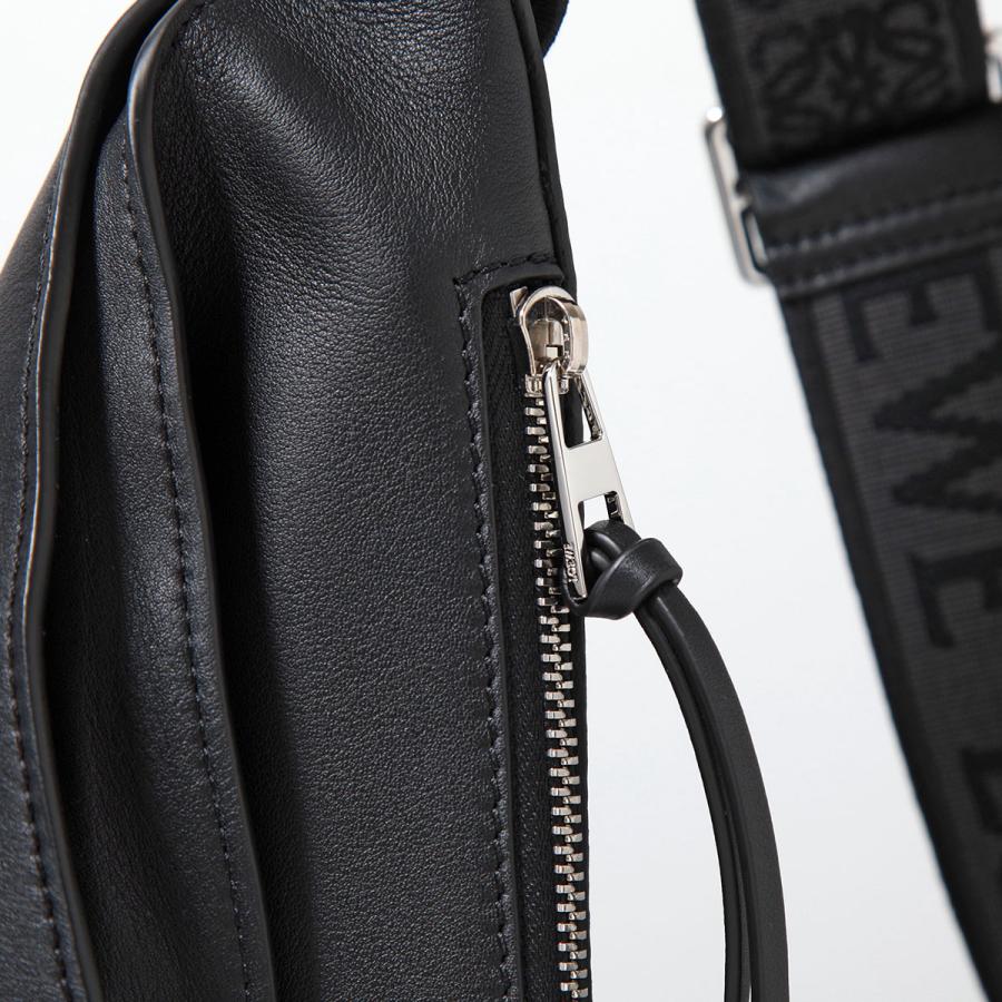 LOEWE ロエベ ボディバッグ アントン スリング B511A09X10 LOEWE ロエベ ボディバッグ アントン スリング B511A09X10