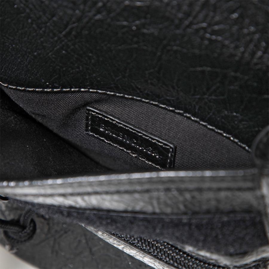 BALENCIAGA バッグ BALENCIAGA バレンシアガ ショルダーバッグ 655982 1VG7X EXPLORER