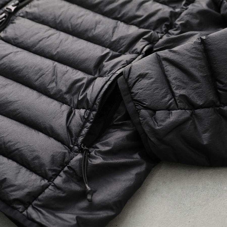 STONE ISLAND（ストーン アイランド） ダウンジャケット LOOM WOVEN