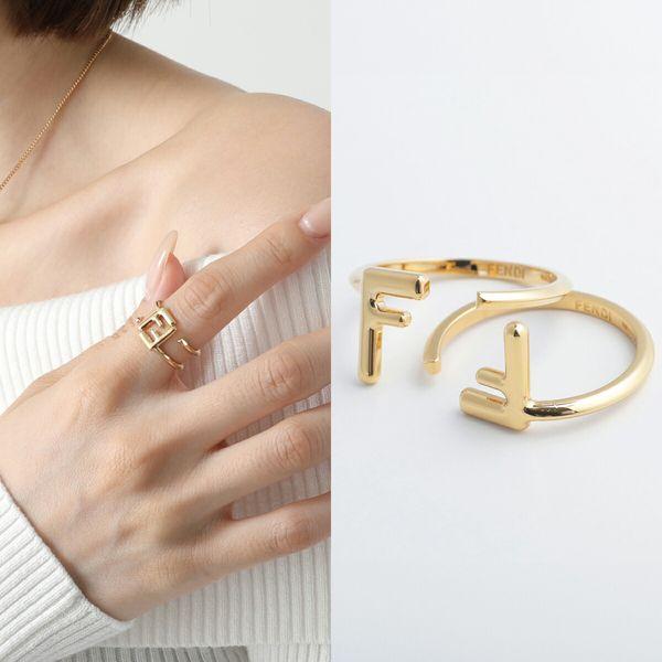 フェンディー　fendi リング　ブレスレット　セット売り FENDI（フェンディ） リング 8AH083 B08 レディース 2点セット メタル