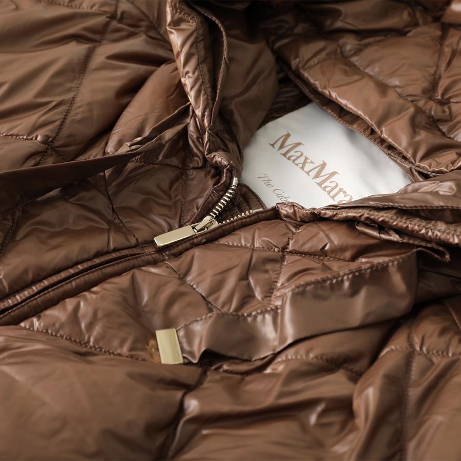 【極美品】スポーツマックス Max Mara ペプラム レザージャケット 短丈 極美品】スポーツマックス Max Mara ペプラム レザージャケット 短丈