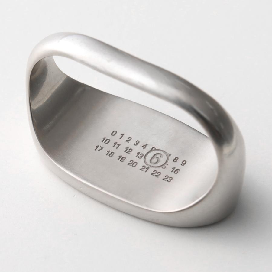 MM6 エムエムシックス メゾンマルジェラ リング SM6UQ0067 P6630