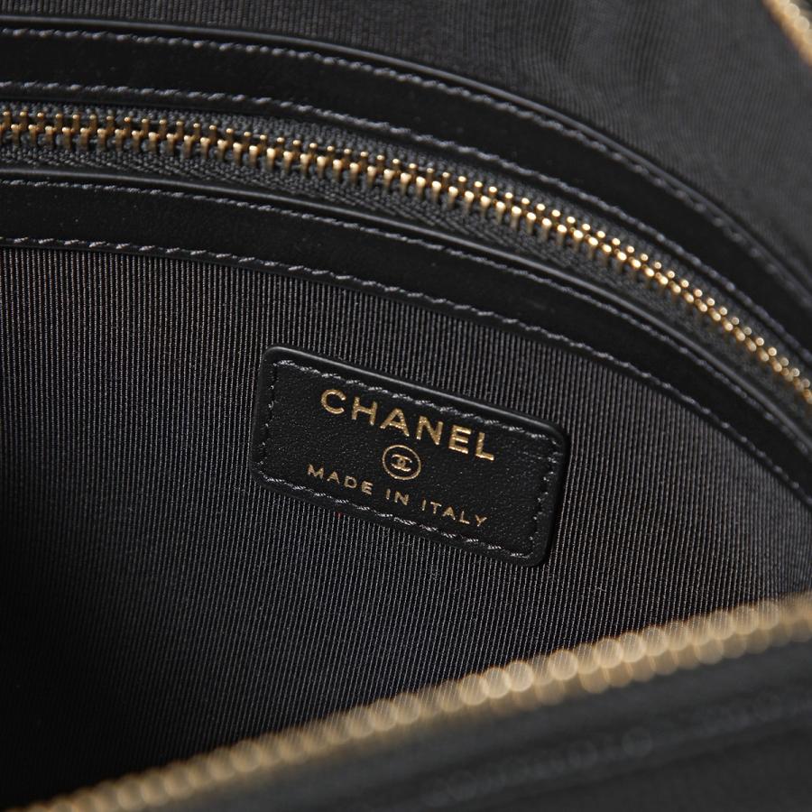 CHANEL（シャネル） クラッチバッグ PM A80802 B01684 レディース
