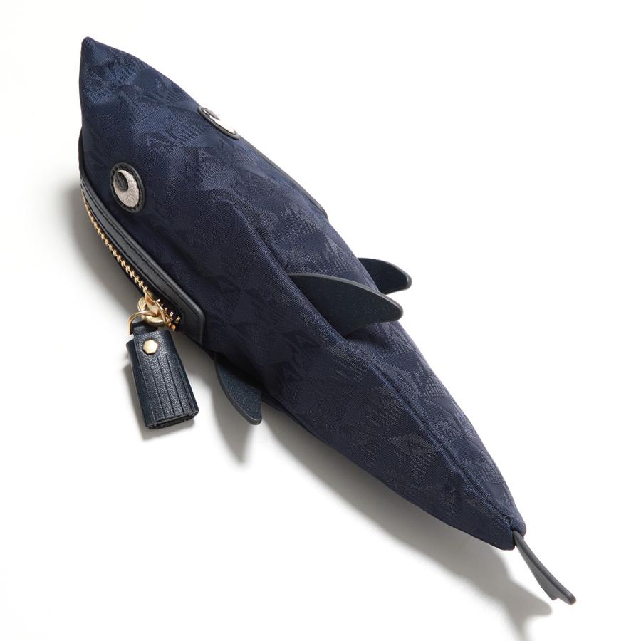 ANYA HINDMARCH（アニヤ・ハインドマーチ） ポーチ Pens Shark ペンズ