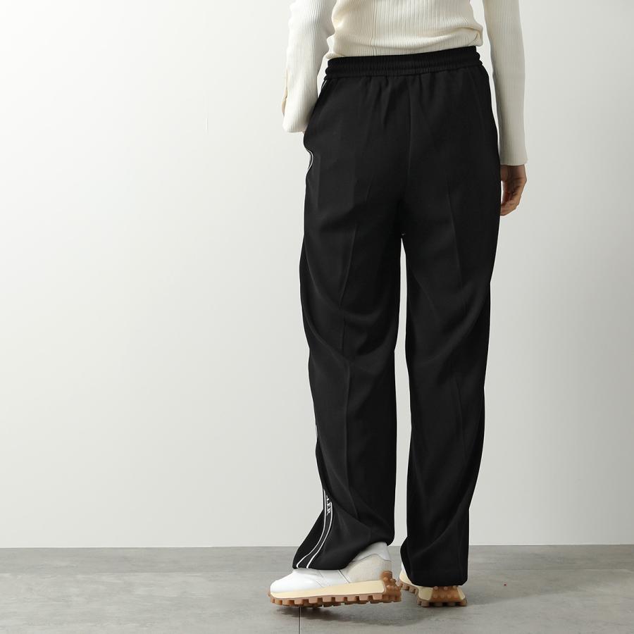 ✨未使用級 モンクレール ジョガーパンツ タック ドローコード ストレッチ MONCLER（ジョガーパンツ ・ その他）のフリマアイテム一覧 ✨未使用級