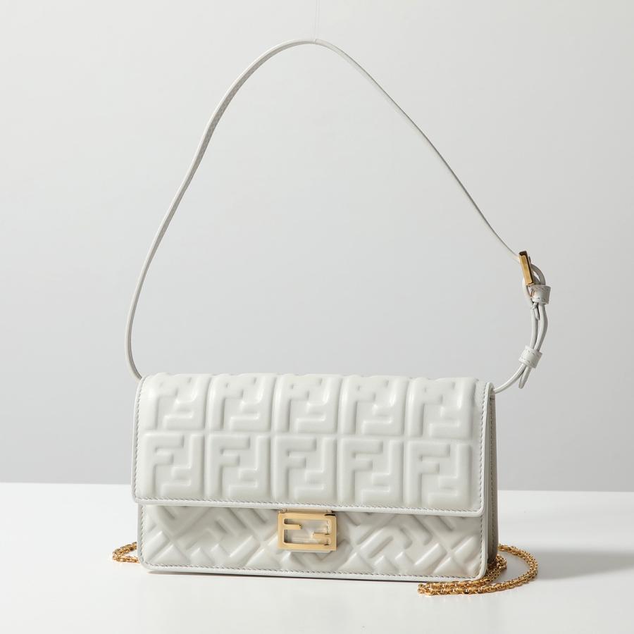 FENDI フェンディ ショルダーバッグ WALLET ON CHAIN 8M0498 FENDI フェンディ ショルダーバッグ WALLET ON CHAIN 8M0498