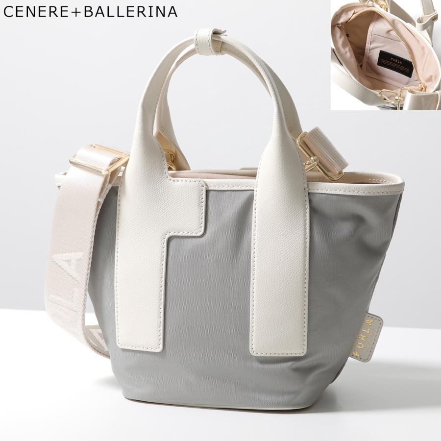 極美品✨　FURLA フルラ　ショルダーバッグ　ナイロンバッグ　肩掛け　バッグ FURLA Furla フルラ ショルダーバッグ PIUMA ピューマ トート