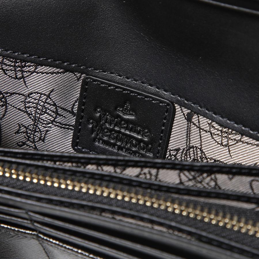 Vivienne Westwood（ヴィヴィアンウエストウッド） 二つ折り長財布