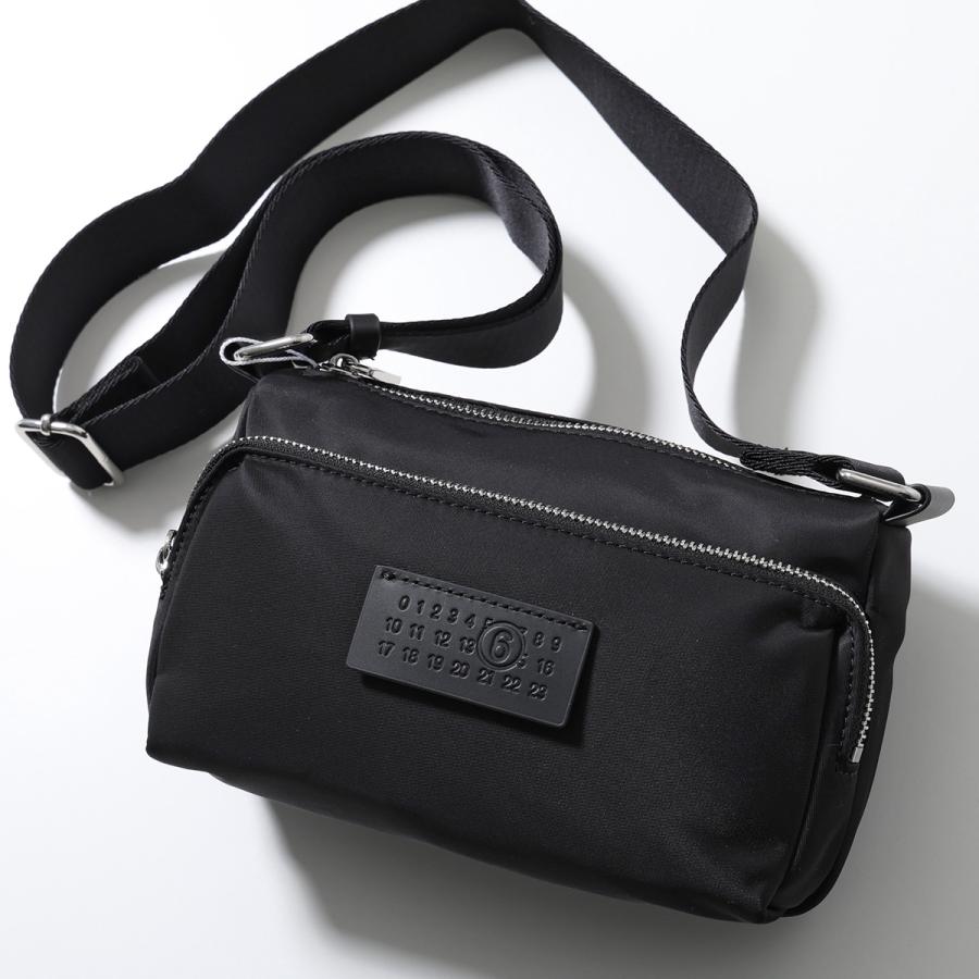 メゾンマルジェラ　ボディーバッグ MM6 エムエムシックス メゾンマルジェラ ボディバッグ SB5WG0023 P8504