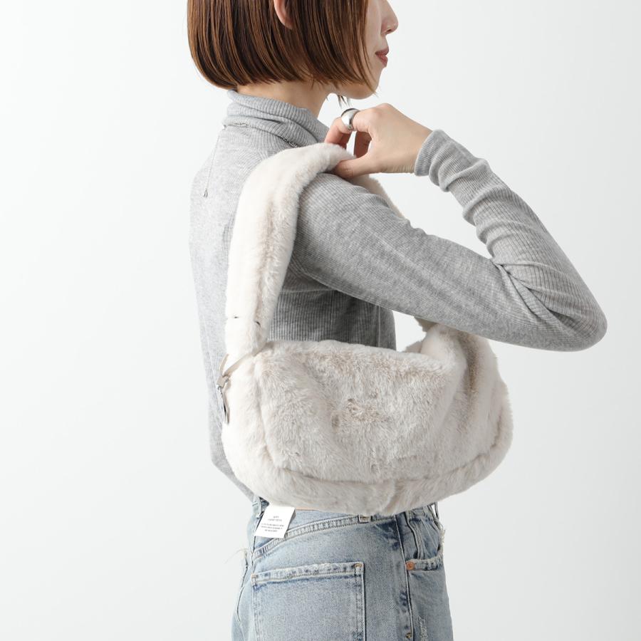 【美品】MARCO MASI　ファーハンドバッグ　ブルー　トライアングル型 美品】MARCO MASI ファーハンドバッグ ブルー トライアングル型 - メルカリ