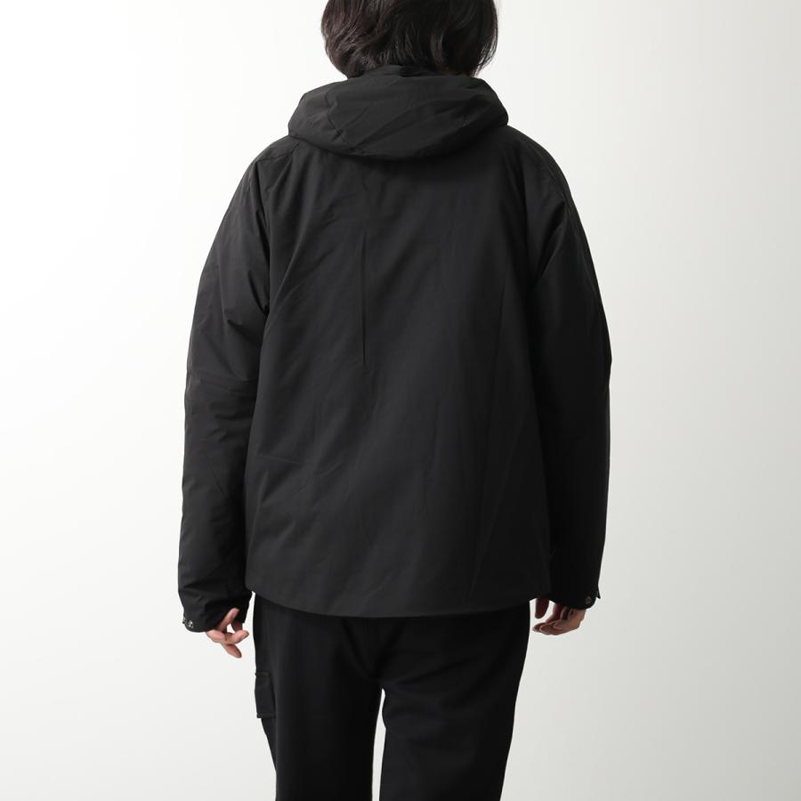 C.P. COMPANY（シーピーカンパニー） ブルゾン Pro-Tek Hooded Padded