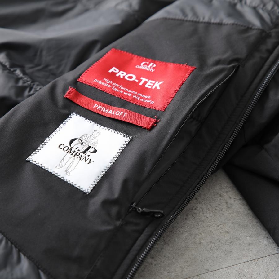 C.P. COMPANY（シーピーカンパニー） ブルゾン Pro-Tek Hooded Padded