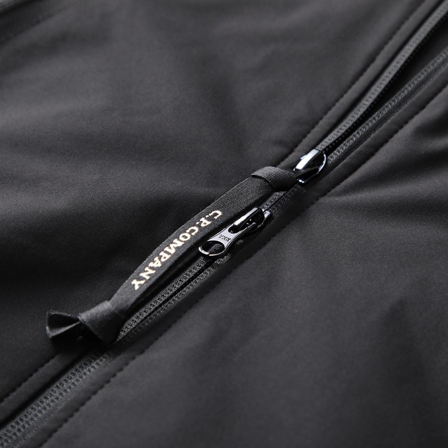 C.P. COMPANY（シーピーカンパニー） ブルゾン Pro-Tek Hooded Padded