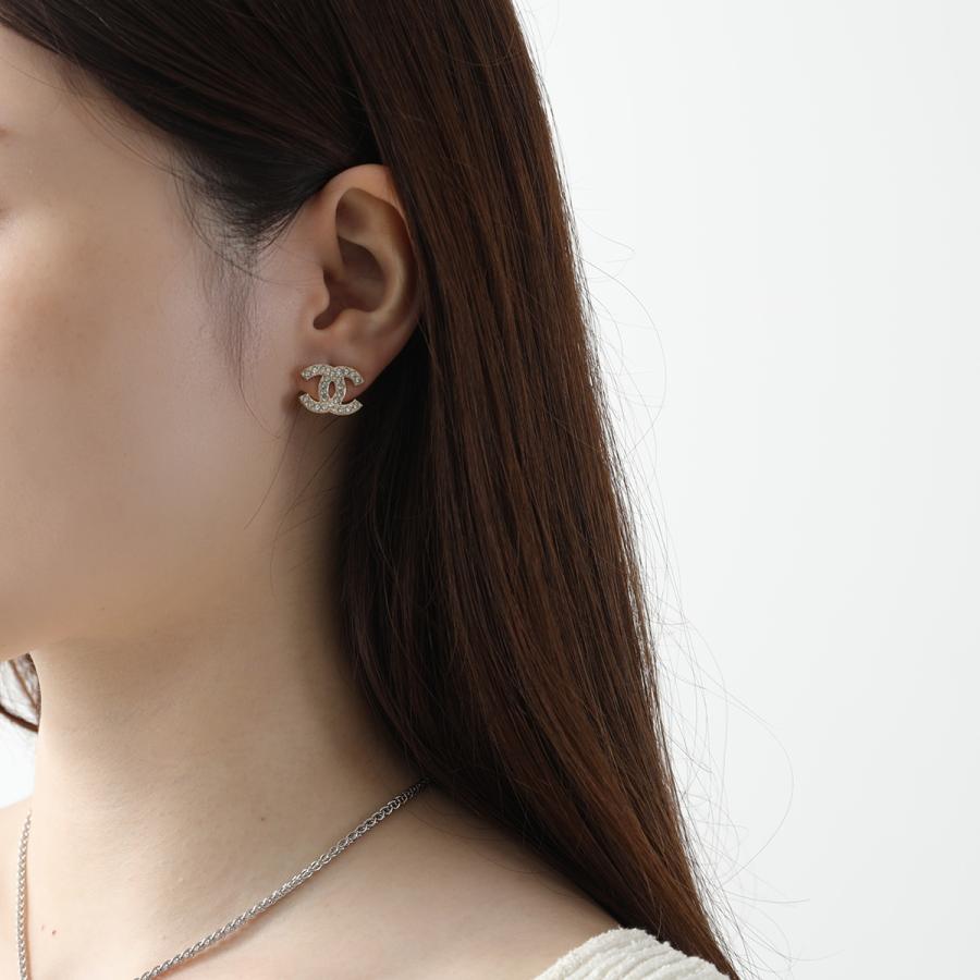 CHANEL シャネル ピアス ABE431 B18245 レディース ライン CHANEL シャネル ピアス ABE431 B18245 レディース ライン