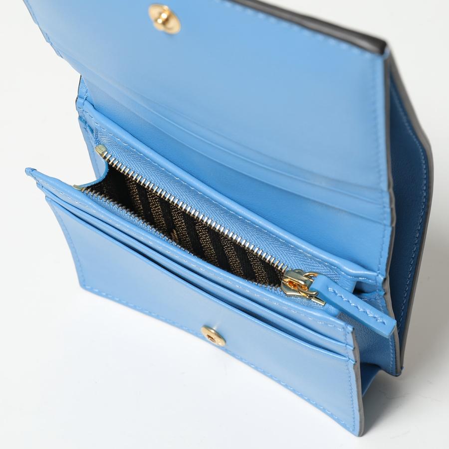 ✨新品未使用✨　FENDI ミニ財布　FFロゴ　エンボス　ズッカ柄　折り財布 FENDI三つ折り♪ラムレザーミニ財布♪FFズッカ柄 ピンク (FENDI