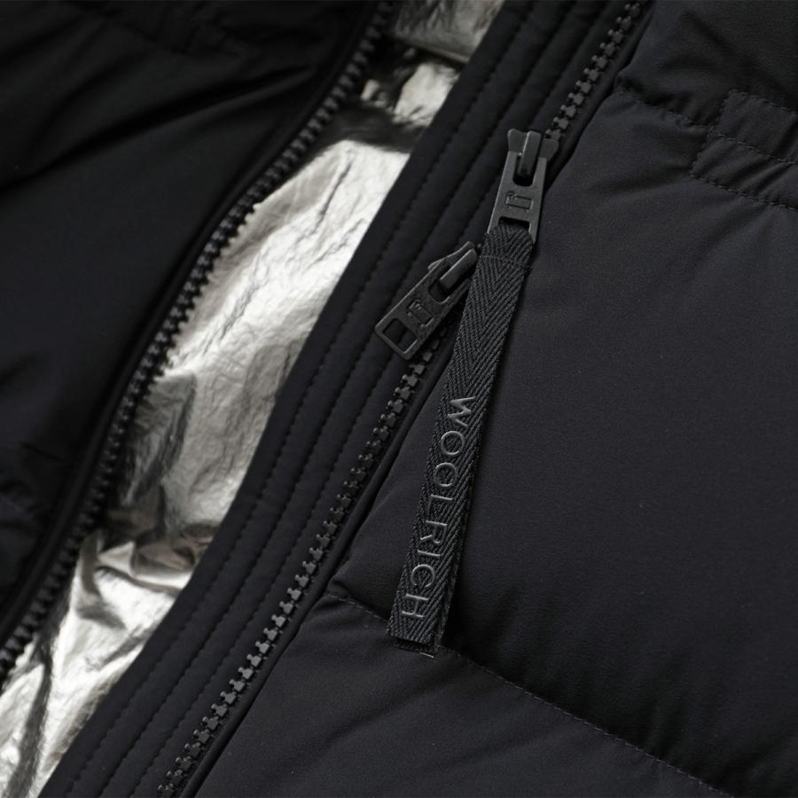 WOOLRICH（ウールリッチ） ダウンジャケット MATT STRETCH PUFFER