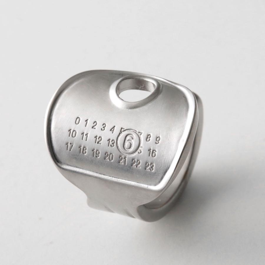 MM6 エムエムシックス メゾンマルジェラ リング SM7UQ0066 P7105