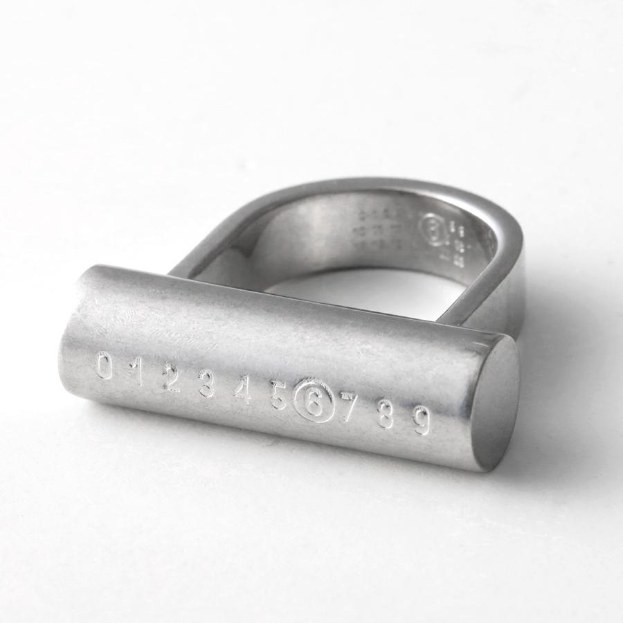 MM6 エムエムシックス メゾンマルジェラ リング SM7UQ0069 P7065