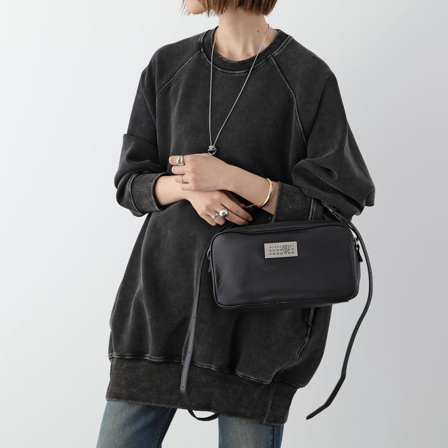 未使用・超格安/メゾンマルジェラ　ショルダーバッグ　4ステッチ　ナイロン　黒 メゾン マルジェラ 4ステッチ 四つタグ ナイロンキャンバス ショルダー