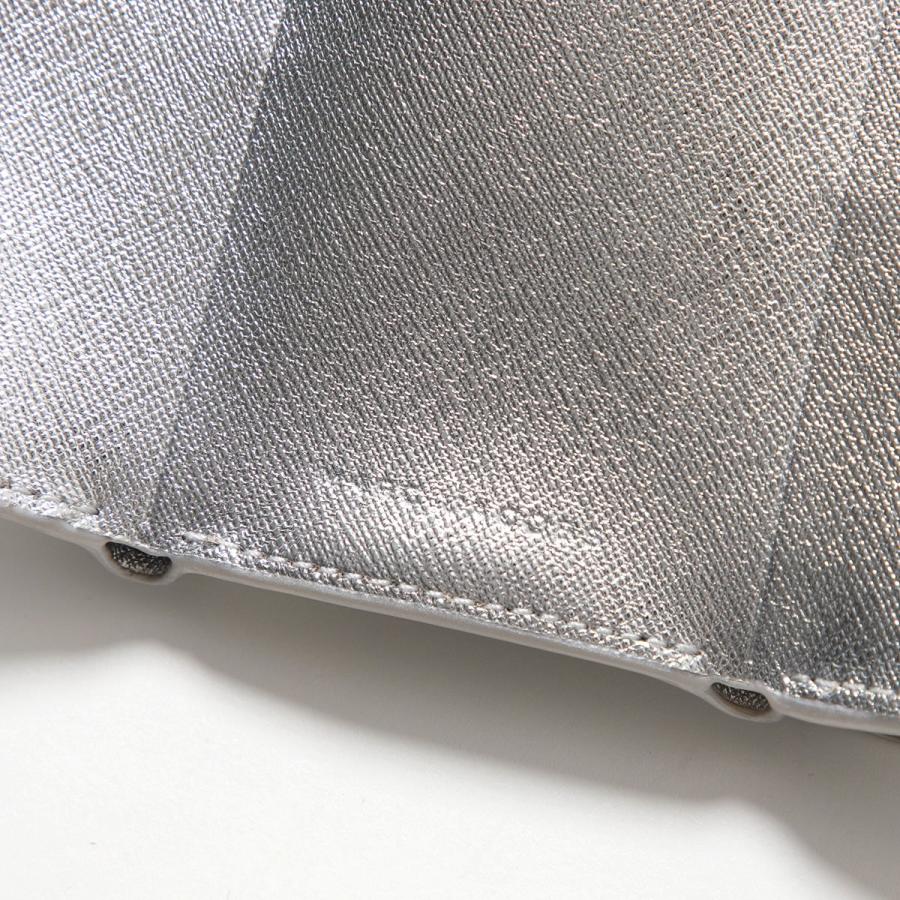 MARC JACOBS（マーク・ジェイコブス） 三つ折り財布 Snapshot スナップ