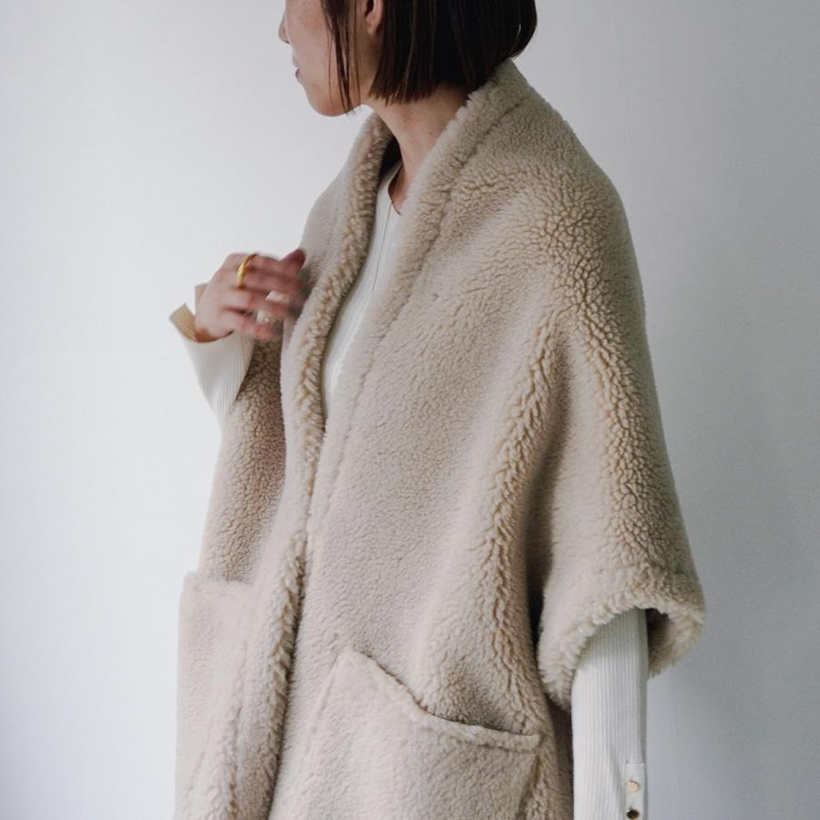 QTUME クチューム ケープ 452-24547 レディース フェイクボア