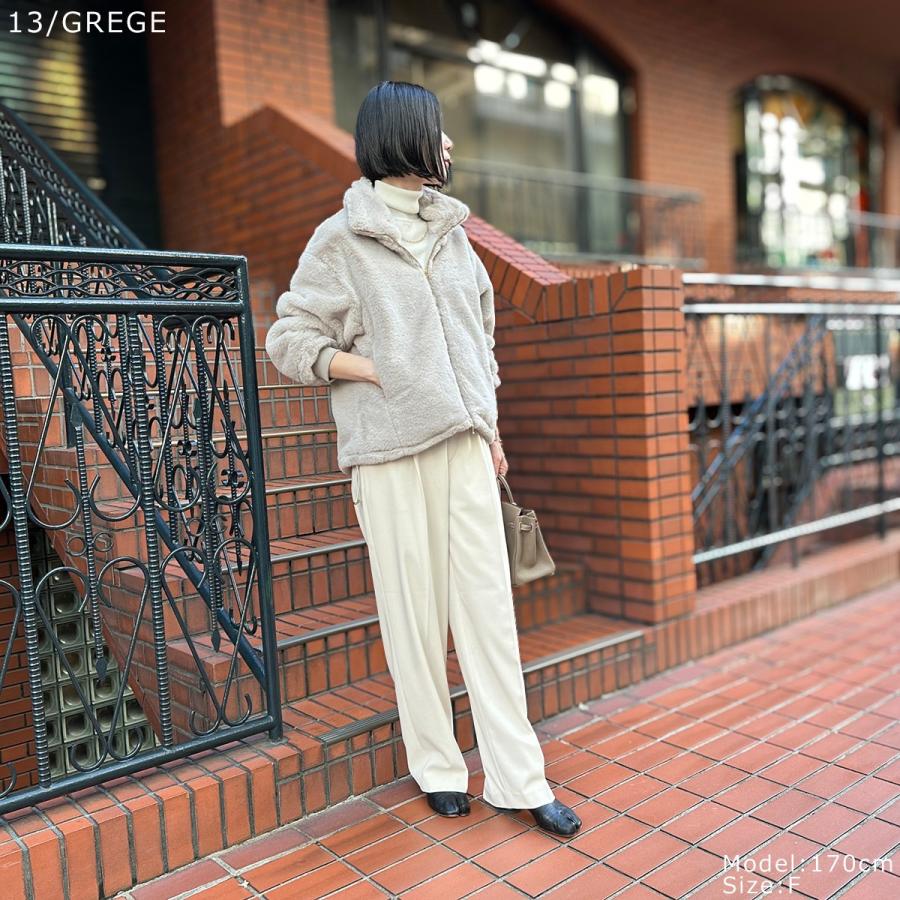 【専用】ARITZIA パファージャケット グースダウン ショート丈 マット Adidas ショート パファージャケット