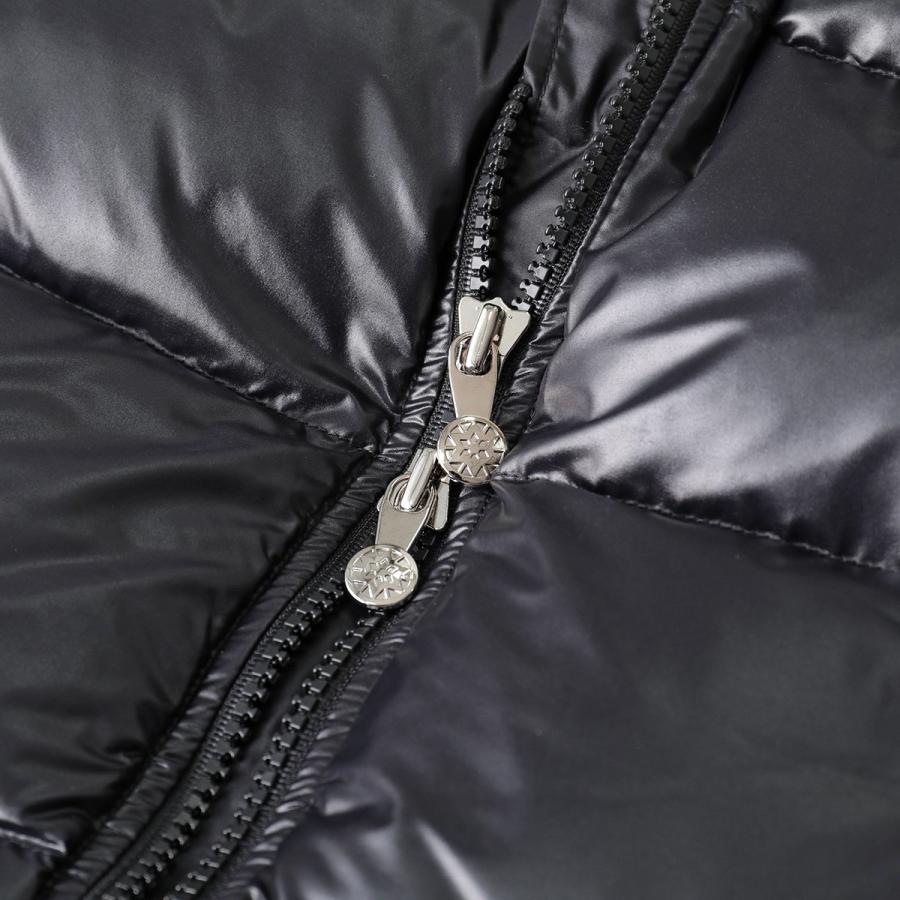 R*Y様 S新品ピレネックスジョン3シャイニーダウンベスト光沢ナイロン男女兼用ユ Pyrenex（ピレネックス） ダウンベスト JOHN 3 SHINY ジョン 3