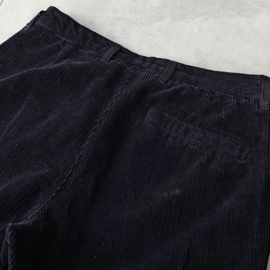 STONE ISLAND ストーンアイランド カーゴパンツ 811532604 STONE ISLAND ストーンアイランド カーゴパンツ 811532604