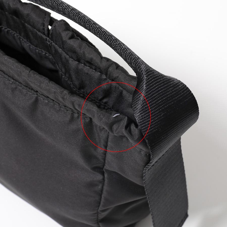 GANNI（ガニー） 【訳あり】GANNI ハンドバッグ RECYCLED TECH POUCH