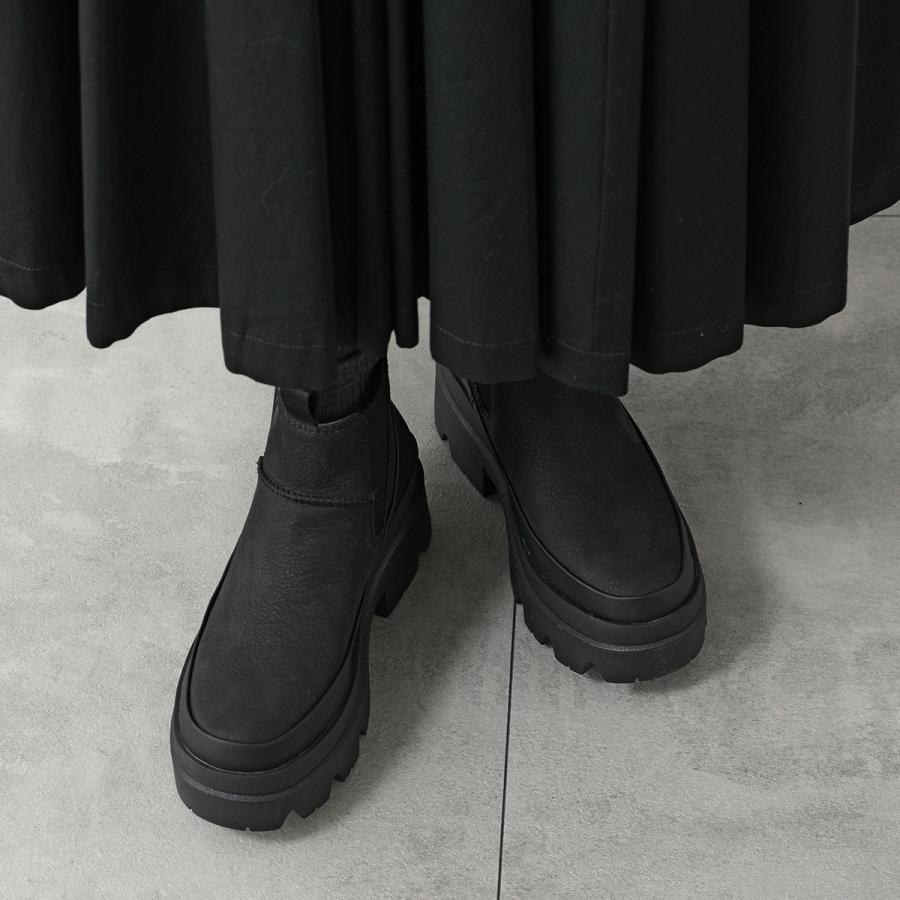 UGG（アグ） ショートブーツ W BRISBANE CHELSEA ブリスベン