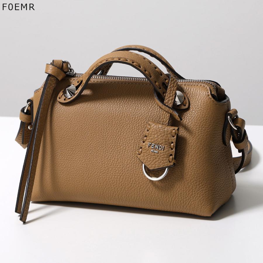 FENDI selleriaブラウンレザーショルダーバッグ FENDI（フェンディ） ショルダーバッグ BY THE WAY SELLERIA MINI バイ