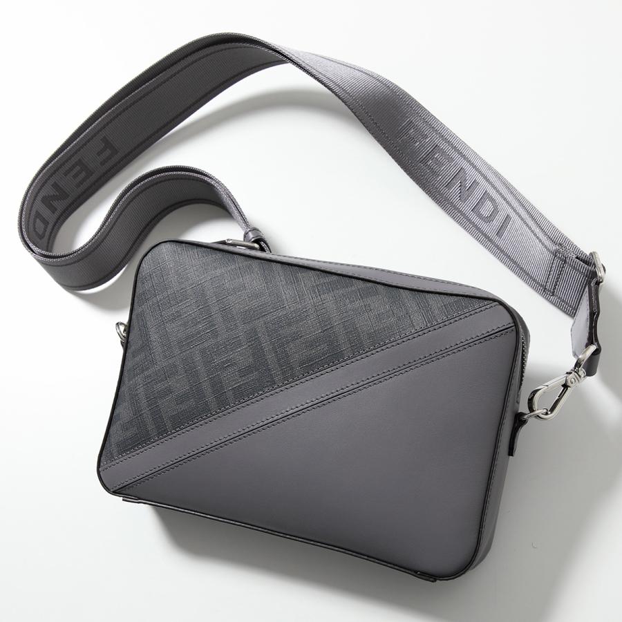 FENDI フェンディ ショルダーバッグ CAMERA CASE ダイアゴナル FENDI フェンディ ショルダーバッグ CAMERA CASE ダイアゴナル