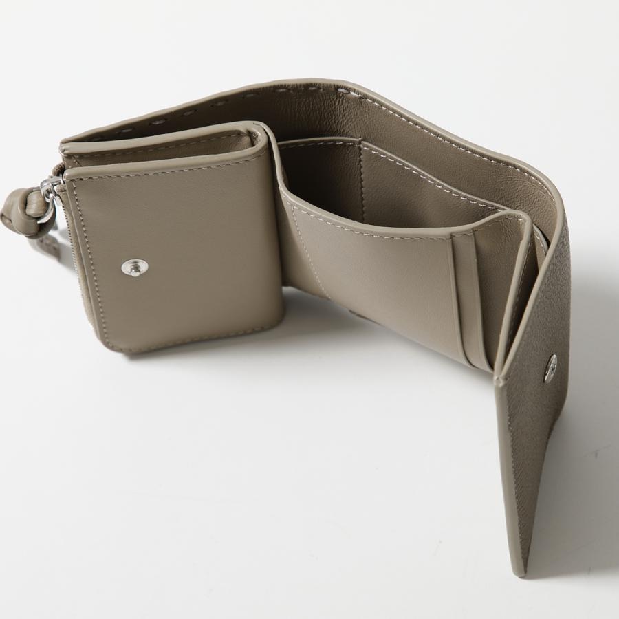FENDI フェンディ 三つ折り財布 PEEKABOO ピーカブー 8M0499 FENDI フェンディ 三つ折り財布 PEEKABOO ピーカブー 8M0499
