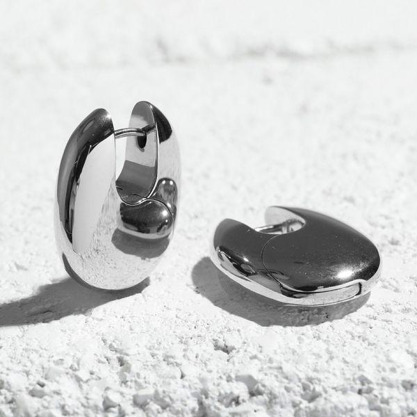 TOM WOOD（トムウッド） ピアス Pebble Hoops Medium ぺブル フープ