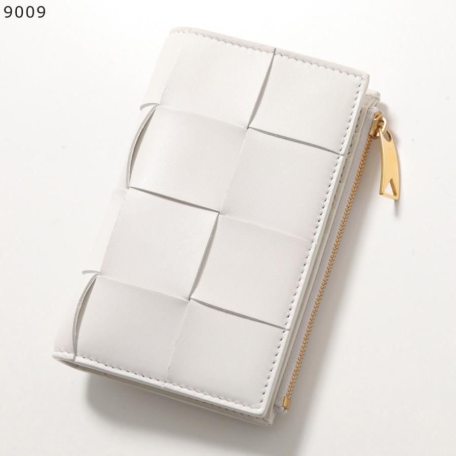 BOTTEGA VENETA（ボッテガ・ヴェネタ） 二つ折り財布 カセット