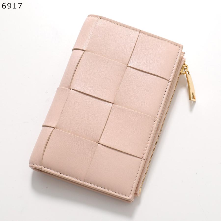 BOTTEGA VENETA（ボッテガ・ヴェネタ） 二つ折り財布 カセット