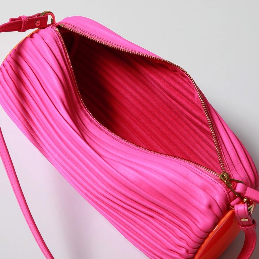 LOEWE（ロエベ） ハンドバッグ BRACELET POUCH ブレスレット ポーチ