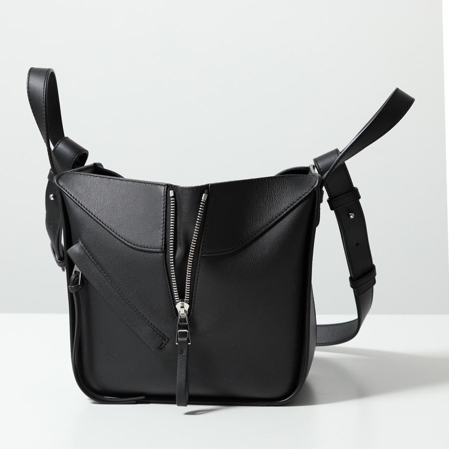 LOEWE（ロエベ） ハンドバッグ HAMMOCK COMPACT ハンモックバッグ