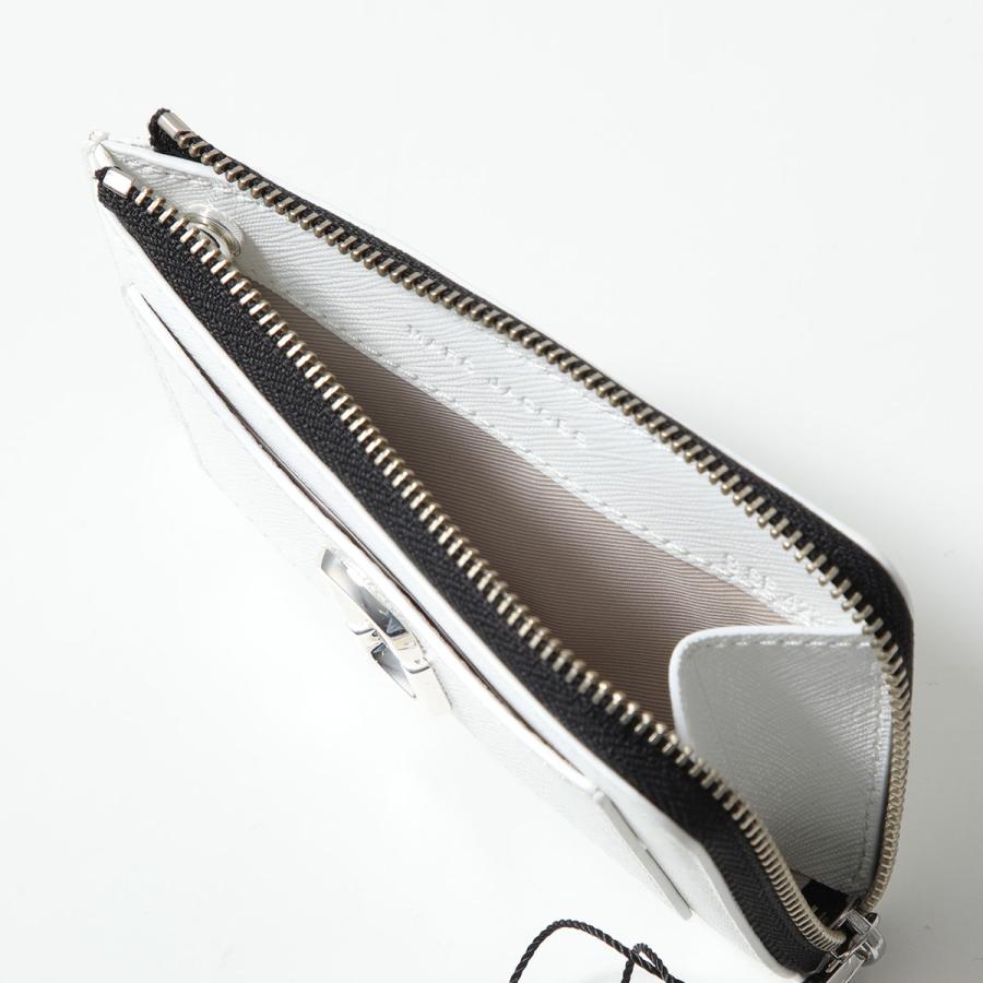 マークジェイコブス　ケース DERRICK ADAMS X MARC JACOBS PASSPORT CASE パスポート ケース