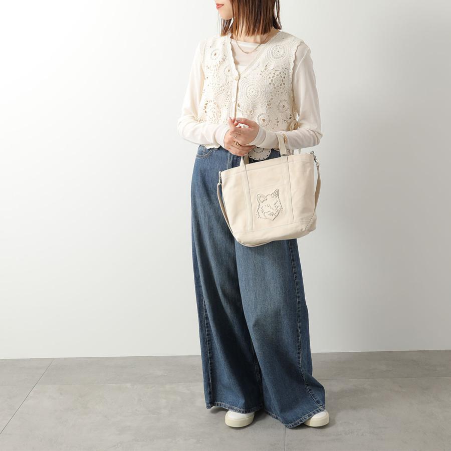 MAISON KITSUNÉ ホワイト フォックス刺繍（プレゼントボトックス付） MAISON KITSUNE（メゾン キツネ） ハンドバッグ FOX HEAD SMALL