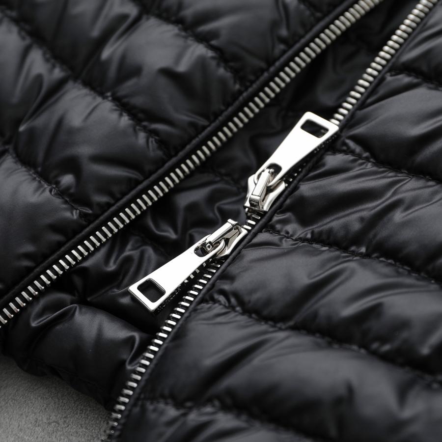 MONCLER モンクレール ダウンジャケット CARDIGAN TORICOT MONCLER モンクレール ダウンジャケット CARDIGAN TORICOT