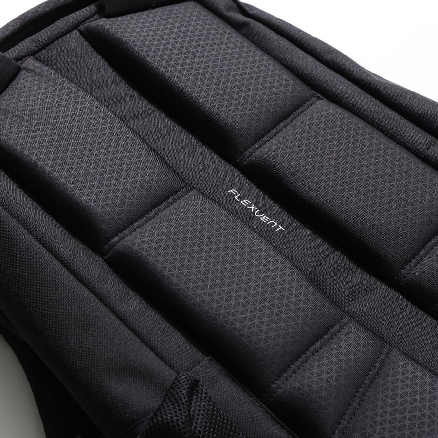THE NORTH FACE ザノースフェイス バッグパック VAULT ヴォルト NF0A3VY2 メンズ リュック デイパック ロゴ 鞄 BLACKの画像