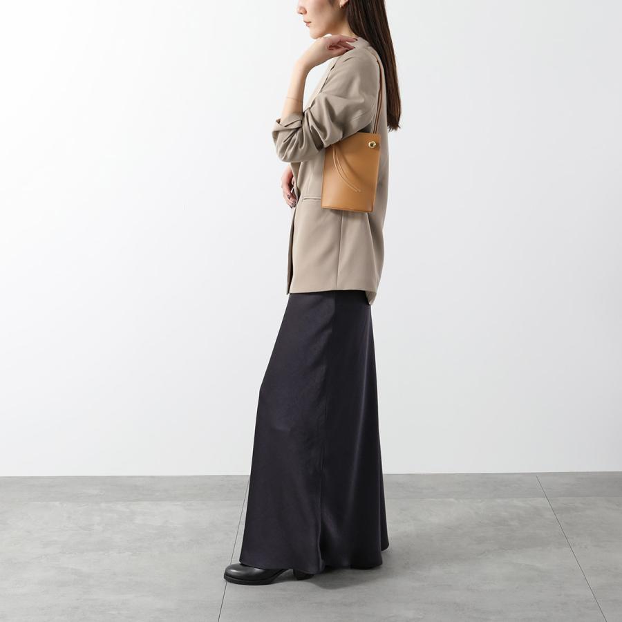 LOEWE ロエベ ハンドバッグ ぺブル ダイス ポケット CPBPR12X01 CPBPR12X02 レディース レザー アナグラム ショルダーバッグ 鞄の画像