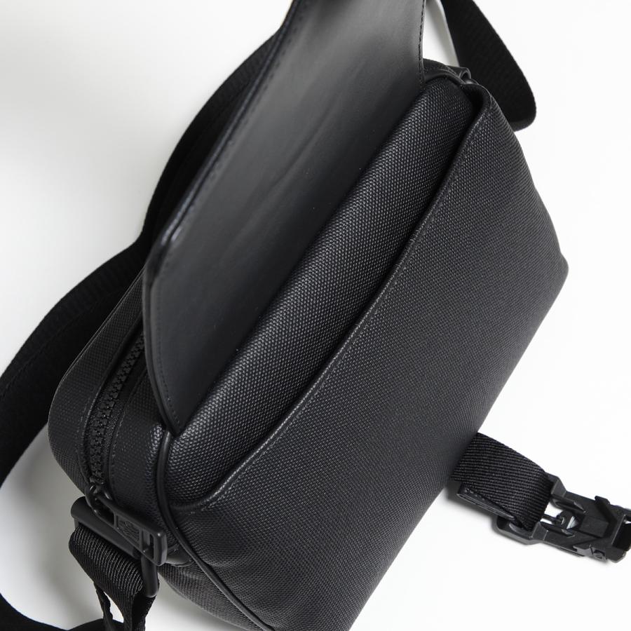 MONCLER（モンクレール） ショルダーバッグ NAKOA CROSS BODY ナコア