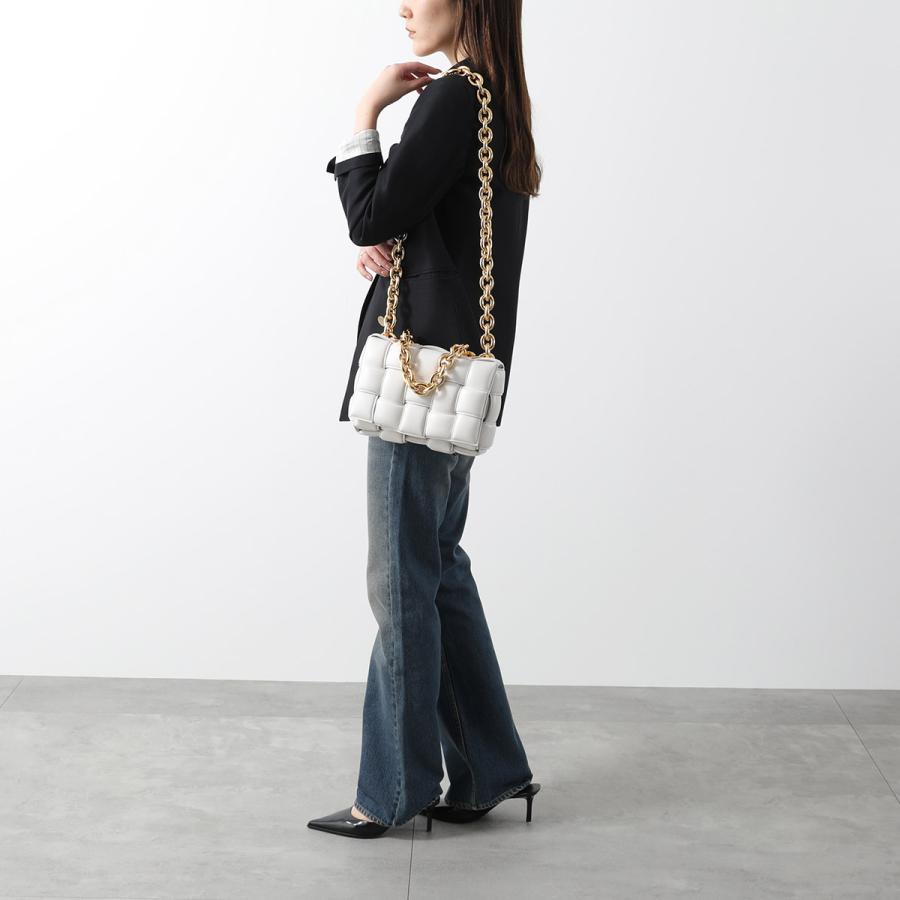 BOTTEGA VENETA ボッテガヴェネタ ショルダーバッグ The Chain BOTTEGA VENETA ボッテガヴェネタ ショルダーバッグ The Chain