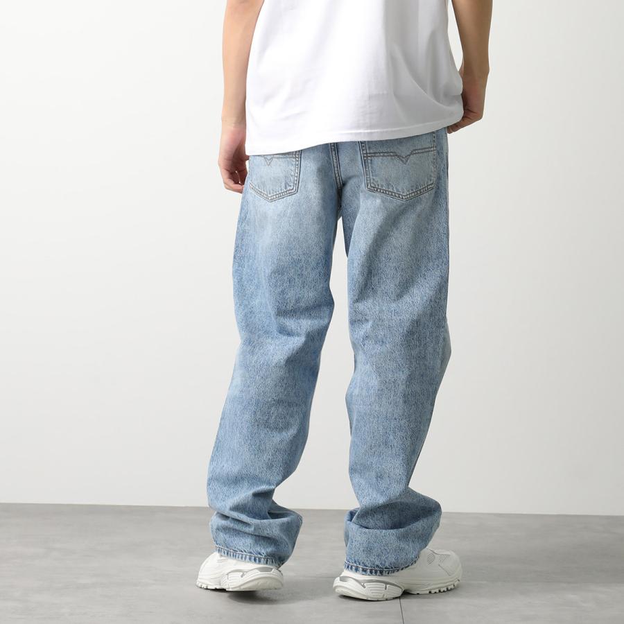 DIESEL（ディーゼル） デニムパンツ 2001 D-MARCO A11598 09I29 メンズ