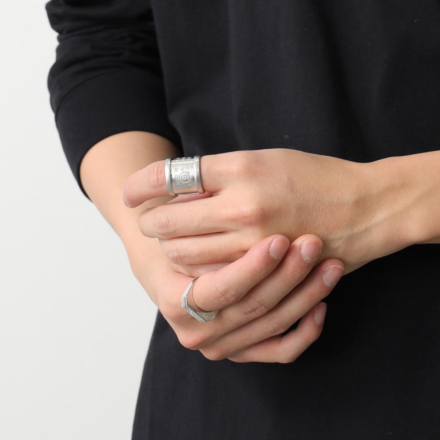 MM6 エムエムシックス メゾンマルジェラ リング SM6UQ0084 P7210