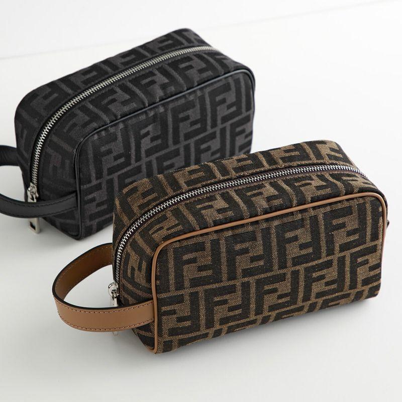 FENDI（フェンディ） クラッチバッグ BEAUTY SMALL ビューティー