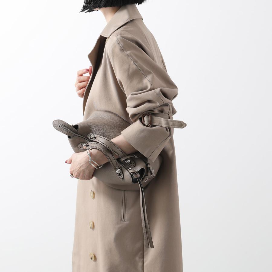 FENDI（フェンディ） ショルダーバッグ BY THE WAY MEDIUM バイ ザ